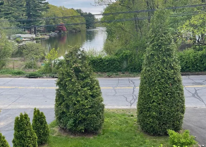 Connecticut Lake House